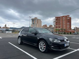 Volkswagen Golf 2015 2.0TDI