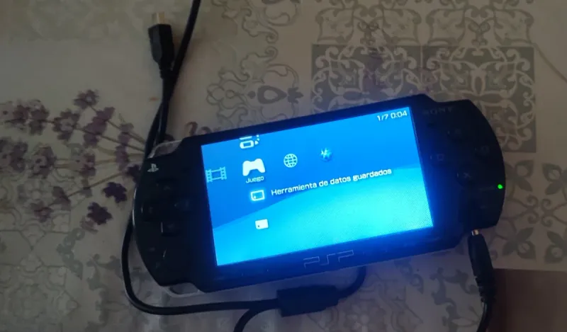 Sony PSP 2024 Negra + Funda y Accesorios afbeelding 2