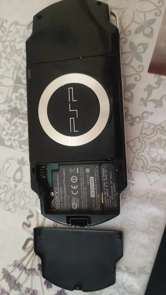 Sony PSP 2024 Negra + Funda y Accesorios afbeelding 6