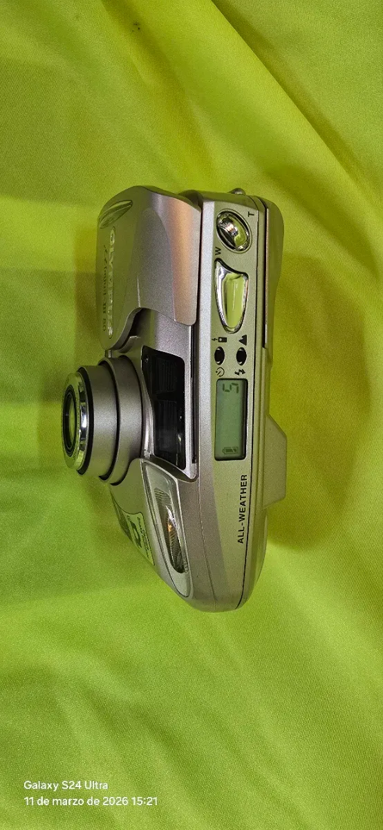Olympus mju III Zoom 80 Cámara Compacta Beige afbeelding 3