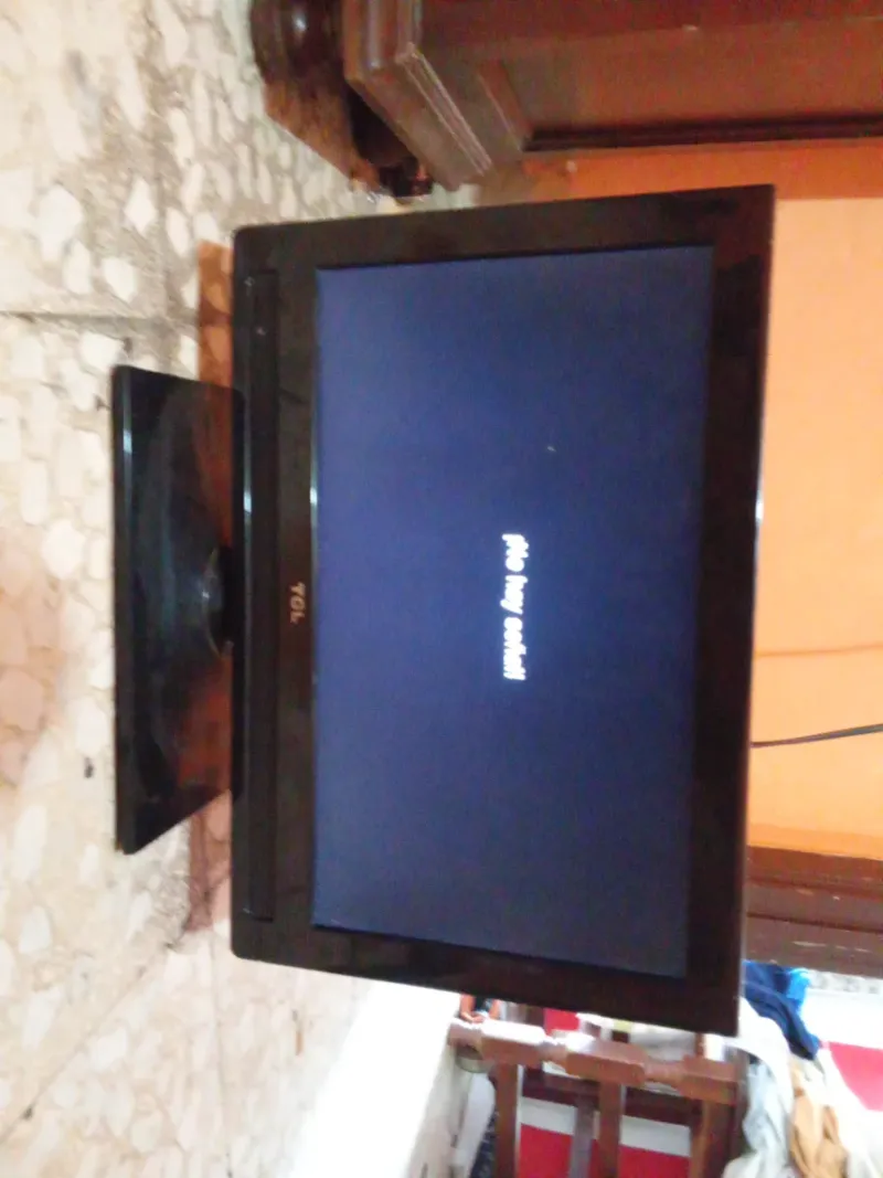 Televisor TCL