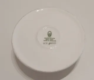 Candelabro Wedgwood Ice Rose Porcelana