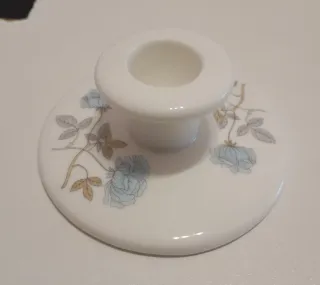 Candelabro Wedgwood Ice Rose Porcelana
