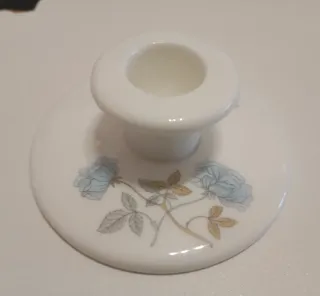 Candelabro Wedgwood Ice Rose Porcelana