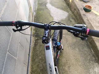Bicicleta BTT 29 Doble Suspensión