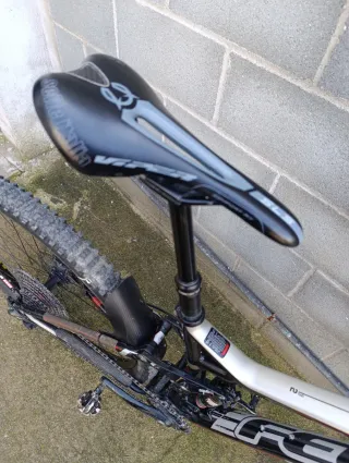 Bicicleta BTT 29 Doble Suspensión