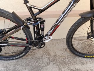 Bicicleta 29 carbono BTT doble Suspensión
