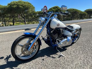 Harley Davidson Softail Rocker 2010