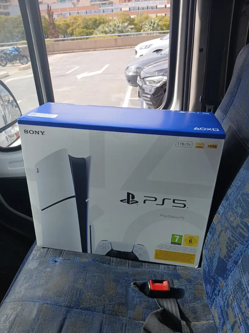 Consola Sony PS5 Slim 1TB afbeelding 2