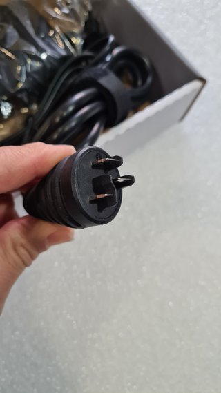 Cargador Compacto Bosch eBike 100-240V