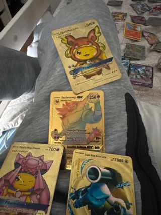 Cartas Pokémon Doradas Pikachu Incineroar