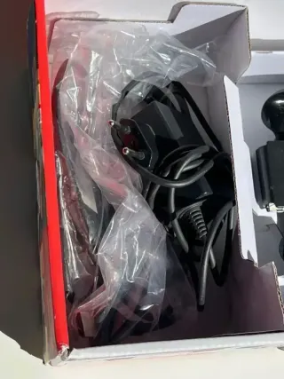 IMPECABLE Nintendo Switch V2 con caja