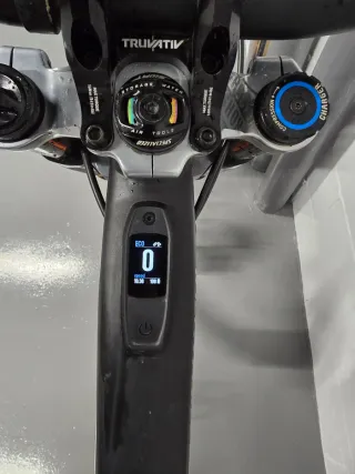 Specialized KENEVO EXPERT 2024