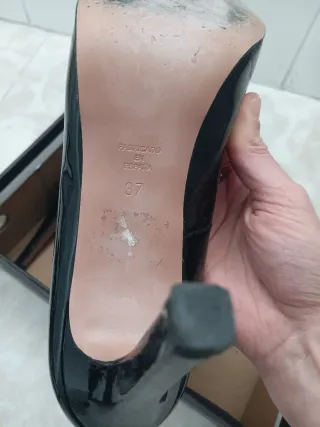 Tacones Gloria Ortiz Negros Charol