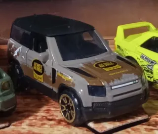 Lote 6 Coches Majorette Castheads Series