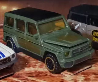 Lote 6 Coches Majorette Castheads Series