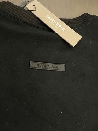 Sudadera Essentials Negra Talla S