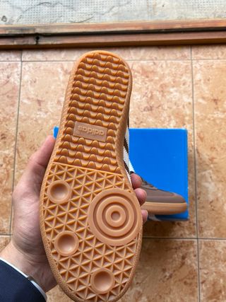 Adidas Samba Marrón y Blanco