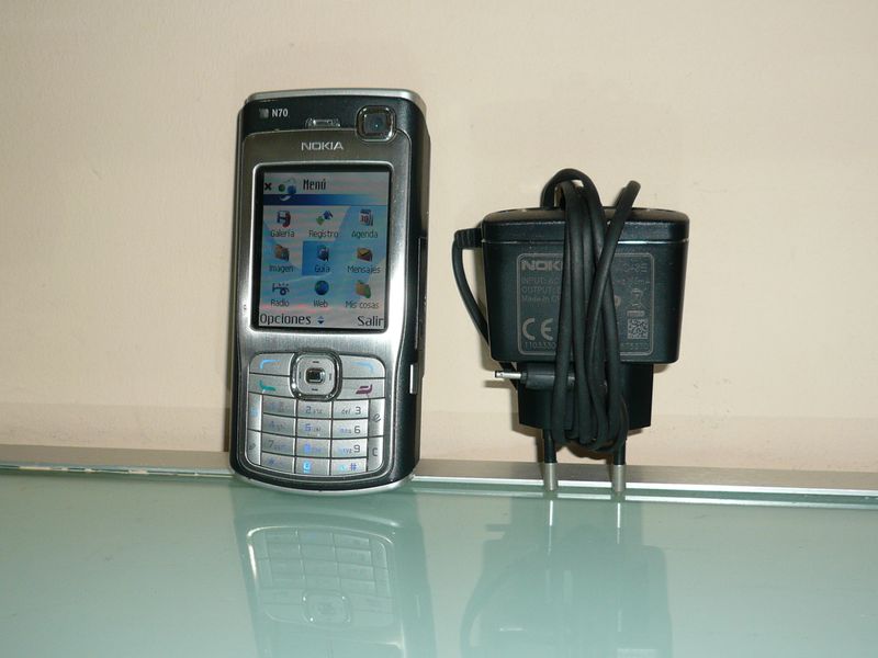 Nokia N70 Movistar Plata