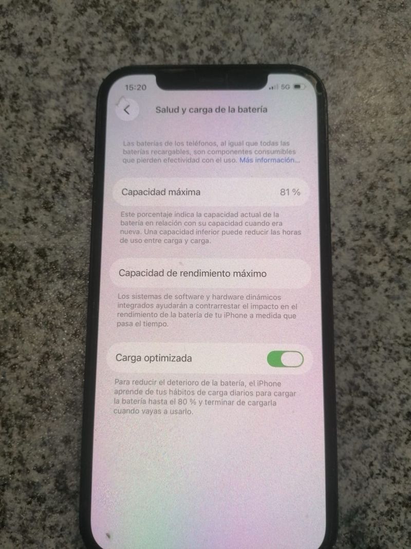 iPhone 12 Negro/Violeta afbeelding 2