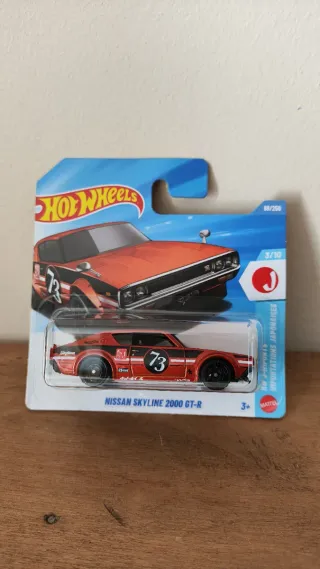 Hot Wheels Nissan Skyline 2000 GT-R