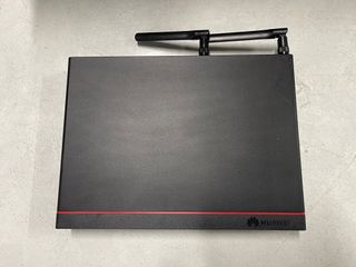 Router profesional AR651W 4G LTE + Rack + Switch