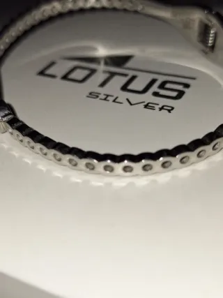 Pulsera Lotus Plata y Blanco