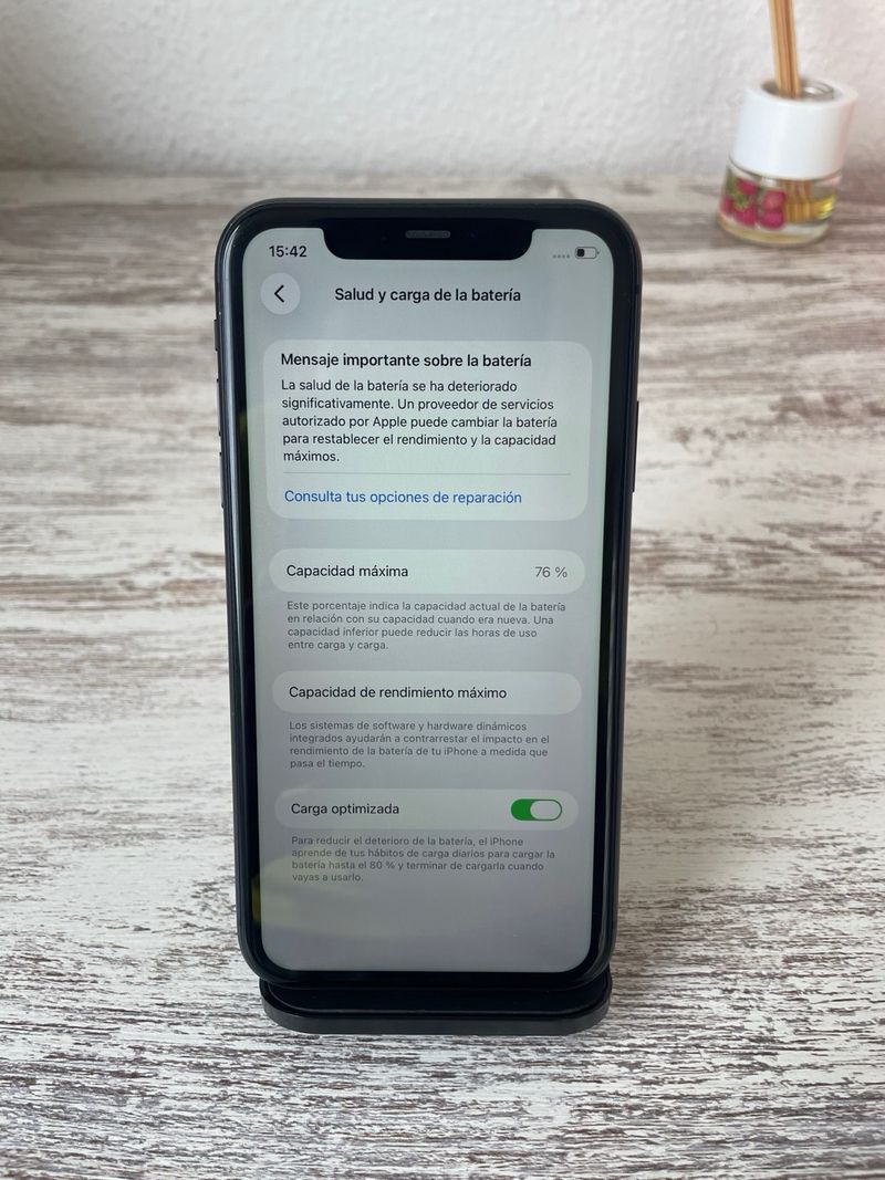iPhone 11 128GB + Accesorios afbeelding 6