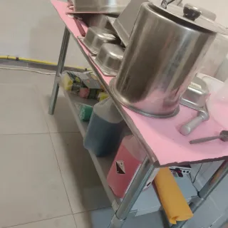 Mesa de trabajo industrial 1.20x0.60m