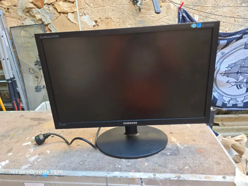 Monitor Samsung Syncmaster EX2220 21.5 Full HD afbeelding 3