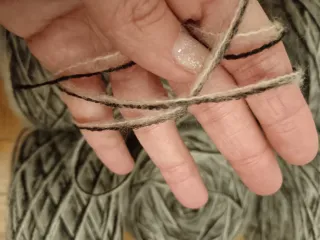 6 gomitoli filato misto mohair 480 g.