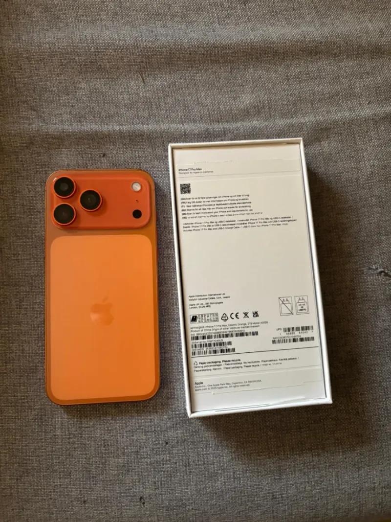 iPhone 17 Pro Max Naranja