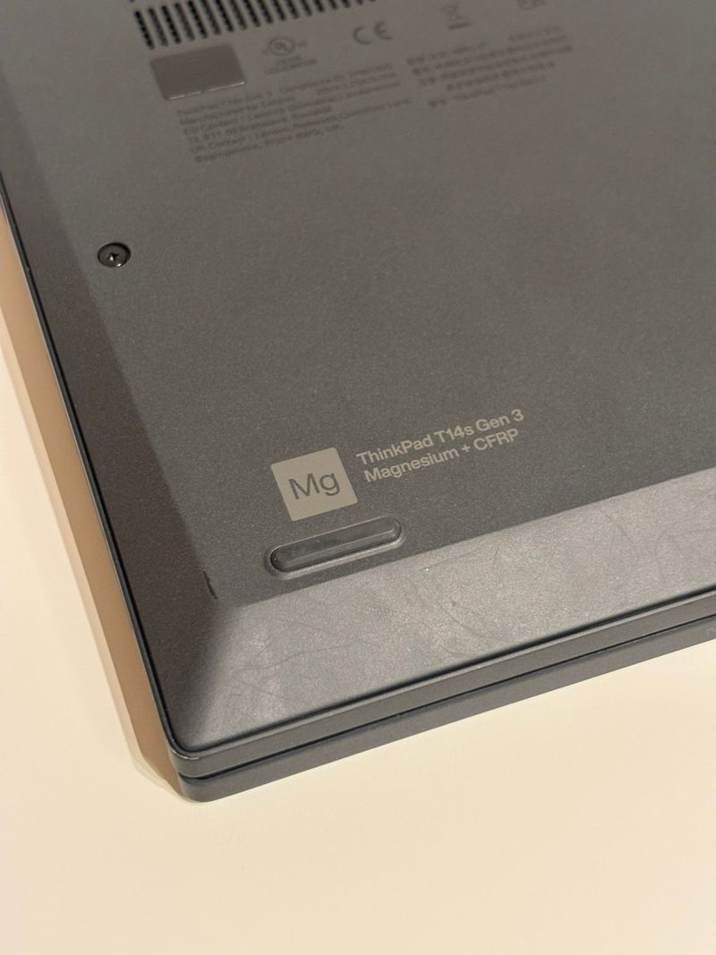 Lenovo Thinkpad T14s Gen 3 Ryzen 7 Pro 32GB RAM afbeelding 4