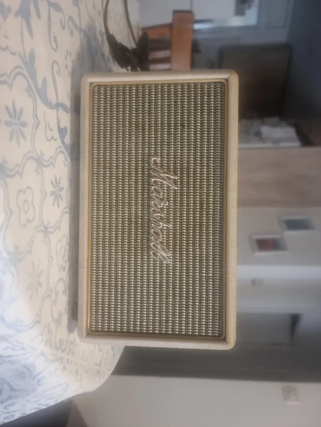 Altavoz Marshall Beige