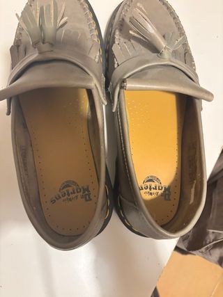 Dr. Martens Mocasines Grises con Flecos