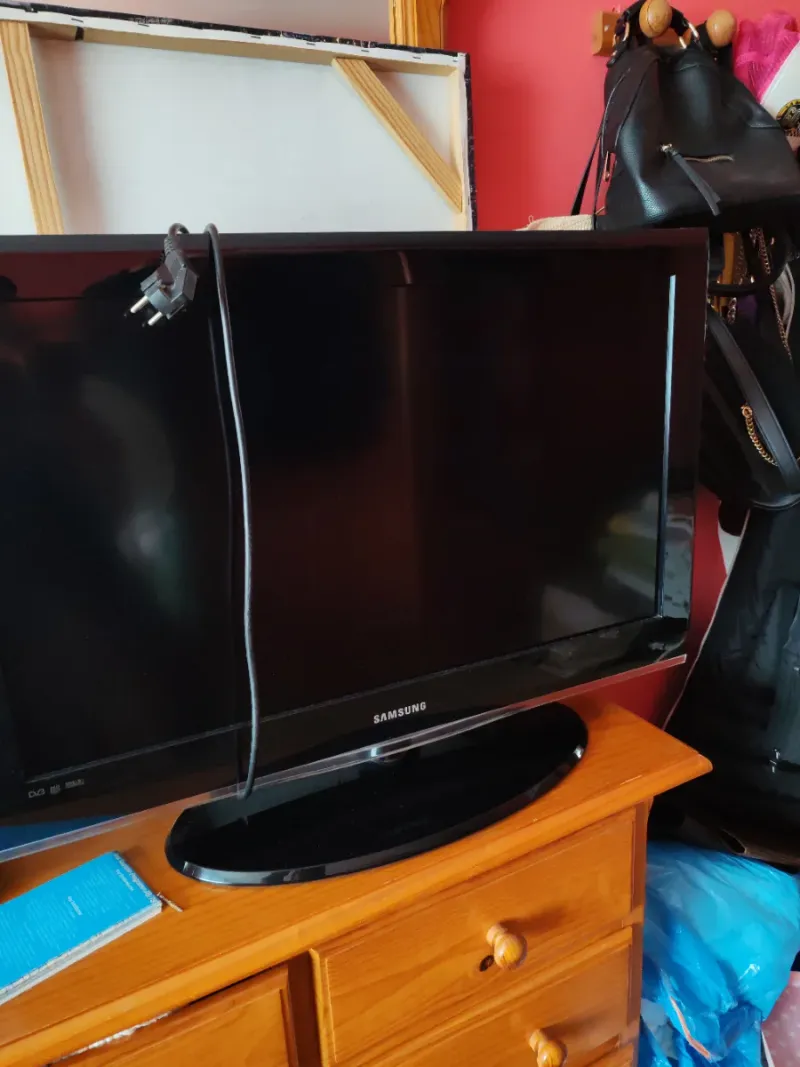 Televisión Samsung 32 Negra