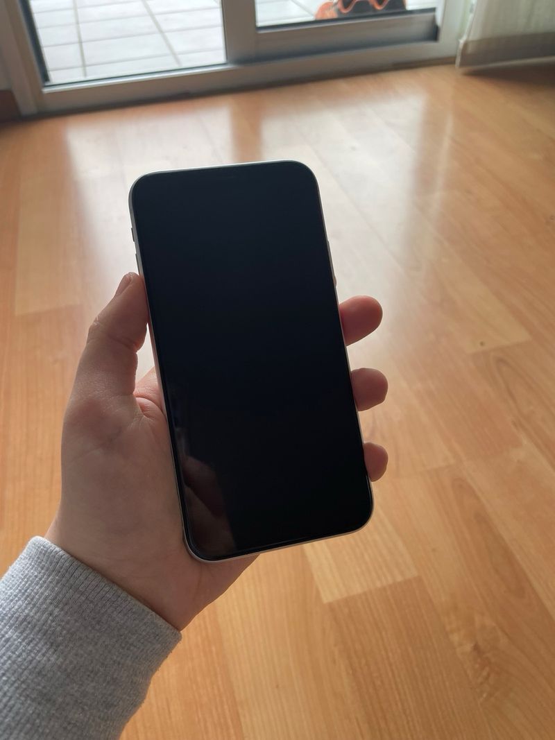 iPhone XR Blanco afbeelding 4
