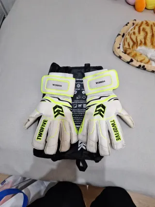 Guantes de portero TWOFIVE talla 8