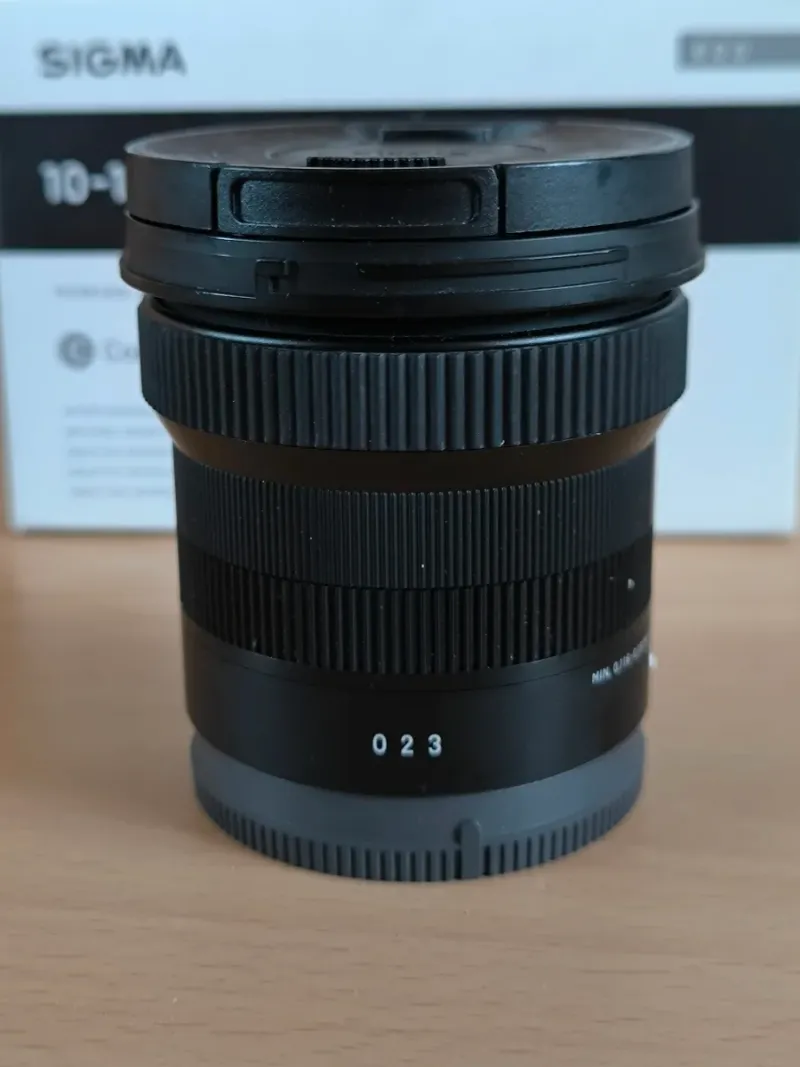 Sigma 10-18mm 1:2.8 DC DN 67mm afbeelding 3