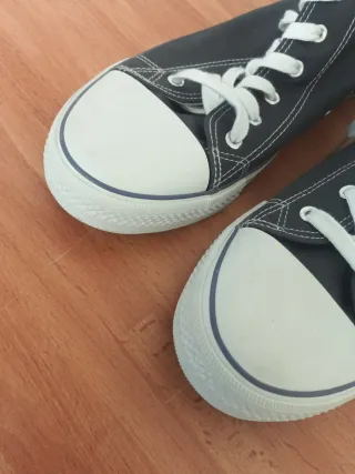 Zapatillas Tipo Converse marca TEX. De Carrefour