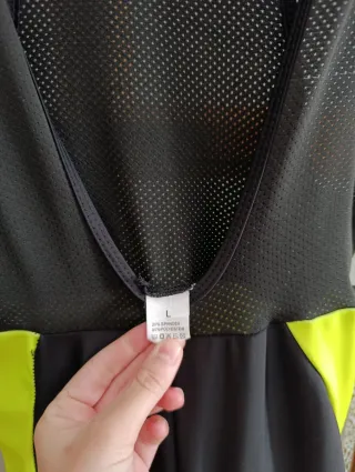 Maillot y culotte ciclismo negro/amarillo