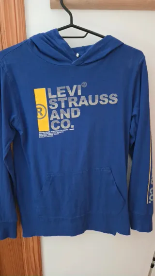 Lote 12 camisetas, 2 sudaderas y una chaqueta