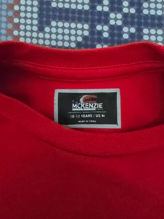 Camiseta MCKENZIE niño Talla M. 10-12 años.