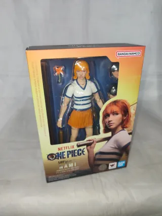 Action Figure Nami One Piece Netflix SHFiguarts