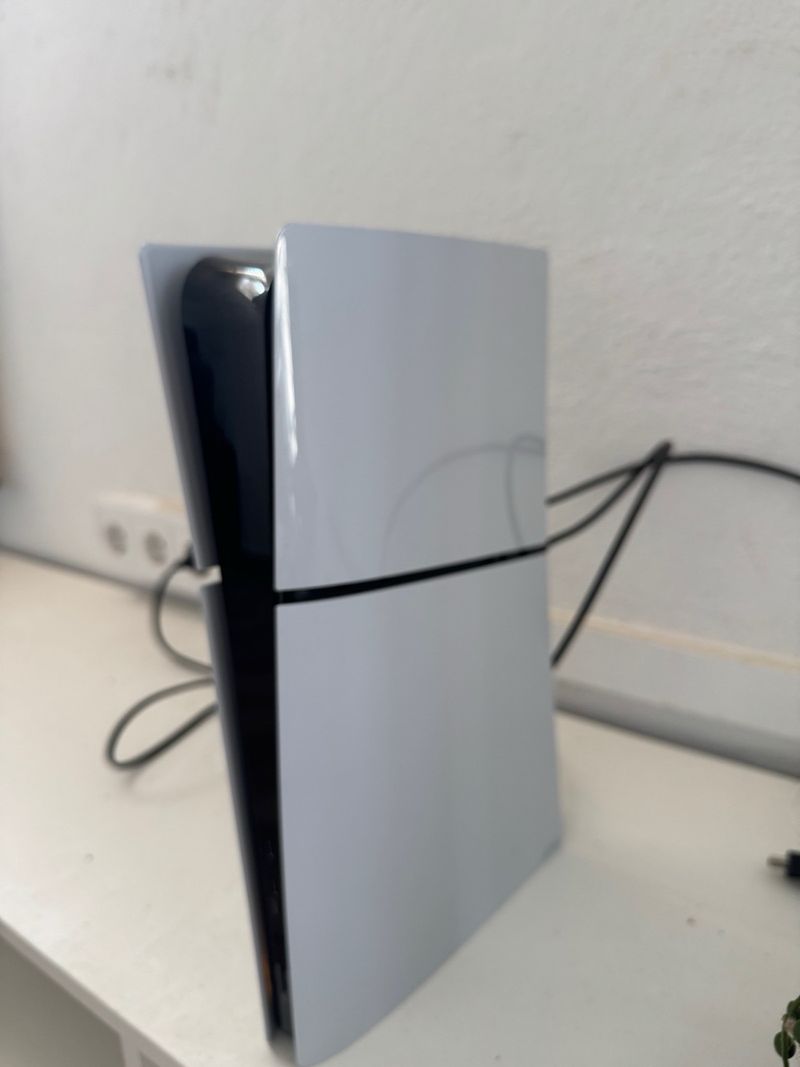 Playstation 5 Digital Blanca 1TB afbeelding 3