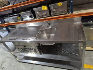 Fregadero Infrico con Congelador Integrado