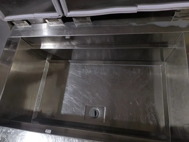 Fregadero Infrico con Congelador Integrado