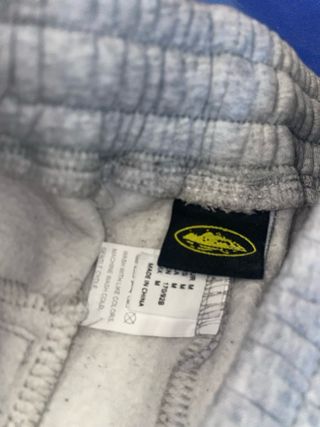 Chándal Corteiz Gris