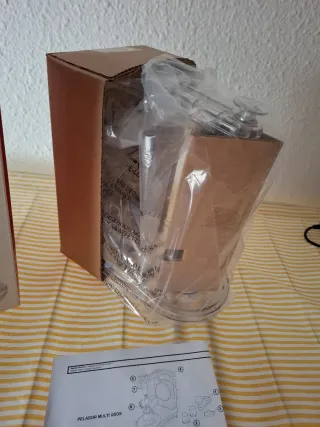 Pelador de manzanas Balvi