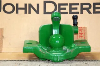 Enganche de bola para tractor JOHN DEERE